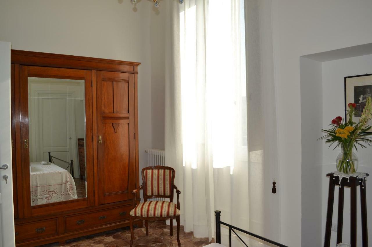 Le Signorine B&B Lecce Exterior foto
